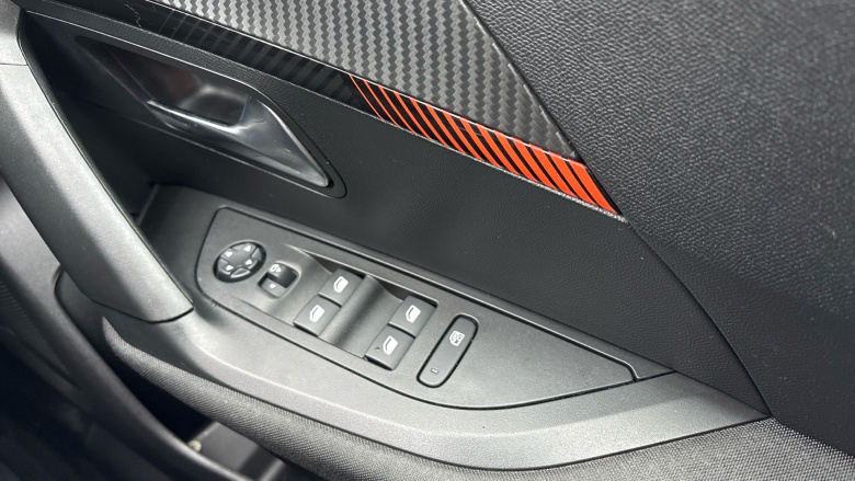 Peugeot 2008 1.2 PureTech Active Premium+ 5dr Petrol Estate